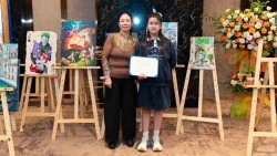 20 bức tranh của học sinh Việt Nam sẽ được trưng bày tại Bảo tàng Louvre (Pháp)