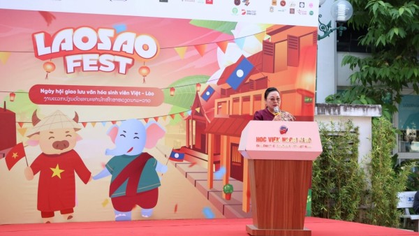 Young generation contributes to fostering the great friendship and special solidarity between Vietnam and Laos