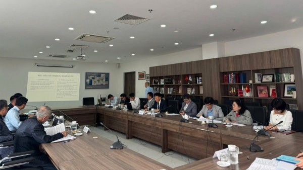 Service Department for Diplomatic Corps successfully defends ministry-level science and technology project