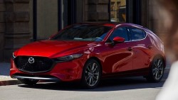 Top 5 xe sedan cỡ C bán chạy nhất tháng 11/2025: Mazda3 tiếp tục dẫn đầu