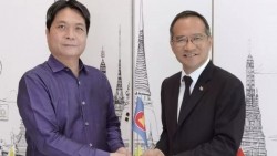 Tổng Lãnh sự quán Việt Nam tiếp nhận vai trò Chủ tịch luân phiên
Lãnh sự đoàn ASEAN tại Quảng Châu (Trung Quốc)