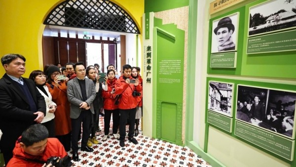 Tổng lãnh sự Nguyễn Việt Dũng: Gieo mầm, vun trồng và gặt hái 'quả ngọt hữu nghị' Việt Nam-Trung Quốc