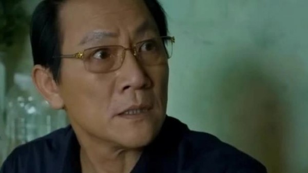 Gia đình trái dấu tập 18: Ông Phi sốc vì có con rơi