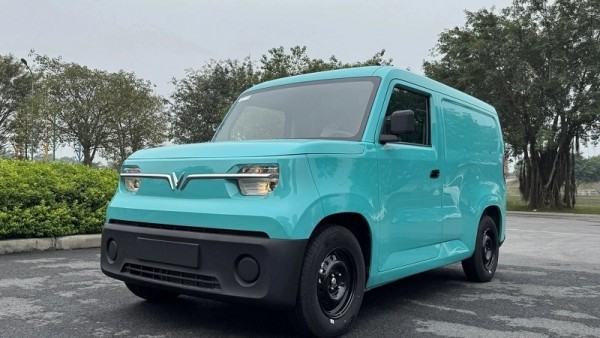 VinFast EC Van sắp có thêm phiên bản cửa lùa, giá dự kiến 325 triệu đồng