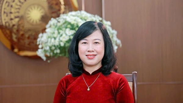 Minister of Health Dao Hong Lan: Putting people at the center, providing comprehensive health care from early, remote, and grassroots levels