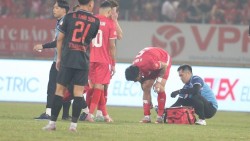 CAHN 'thở phào' với chấn thương của Văn Hậu