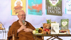 Thiền sư Ajahn Brahm và lời hứa quay lại Việt Nam