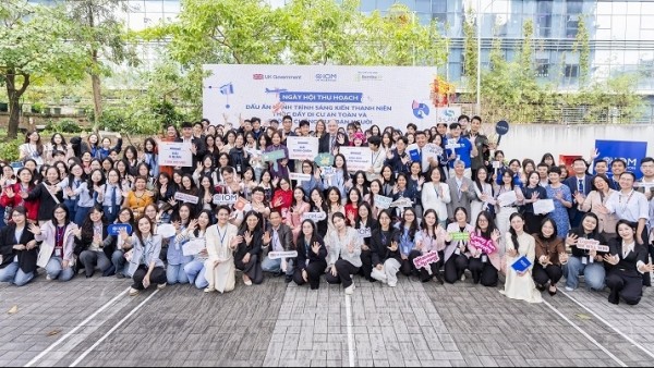 Recognizing youth-led initiatives that promote safe migration and prevent human trafficking