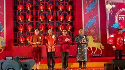 Lễ hội Tết ba nước Việt Nam - Thái Lan - Trung Quốc thu hút hơn 60.000 lượt khách tham dự