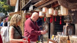 Hà Nội đón 1,34 triệu lượt khách du lịch dịp Tết Bính Ngọ 2026, tăng hơn 36%