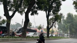 Dự báo thời tiết hôm nay (22/2): Bắc Bộ sáng sớm trời rét, sương mù nhẹ, vùng núi mưa rải rác; Đông Nam Bộ có nơi nắng nóng trên 35 độ C