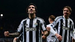 Newcastle có thể gặp Chelsea 3 lần trong tháng 3