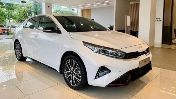 Kia K3 âm thầm cắt giảm phiên bản tại thị trường Việt Nam