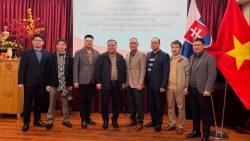 Đoàn Cục Cảnh sát Phòng cháy chữa cháy và cứu nạn cứu hộ thăm Bratislava