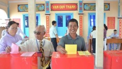 Ngày hội bầu cử rộn ràng trên đặc khu Phú Quý và xã đảo Nhơn Châu