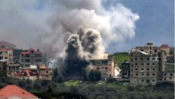 Xung đột Trung Đông: Israel không kích quy mô lớn vào thủ đô của Iran và Lebanon, Đại sứ quán Mỹ tại Iraq bị tấn công