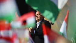 Tổng tuyển cử Hungary: Sức mạnh của lá phiếu cử tri tạo ra bước ngoặt chính trị lịch sử