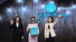 Cô gái khiếm thị từ Huế nỗ lực vượt qua định kiến để thành người có ích