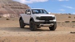 Top 4 xe bán tải bán chạy nhất tháng 5/2026: Ford Ranger tiếp tục dẫn đầu