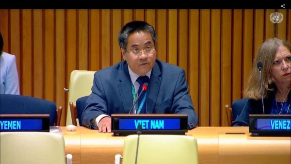 Vietnam supports UN Security Council reform through constructive contributions to Inter-governmental negotiations.