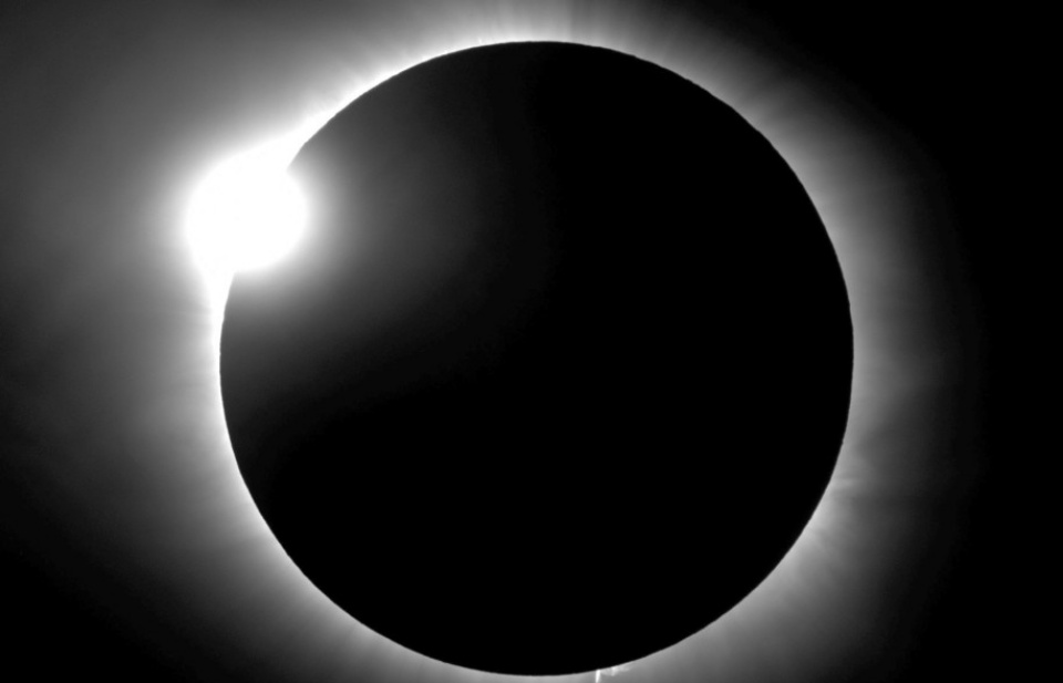 Mỹ thiệt hại gần 690 triệu USD do nhật thực