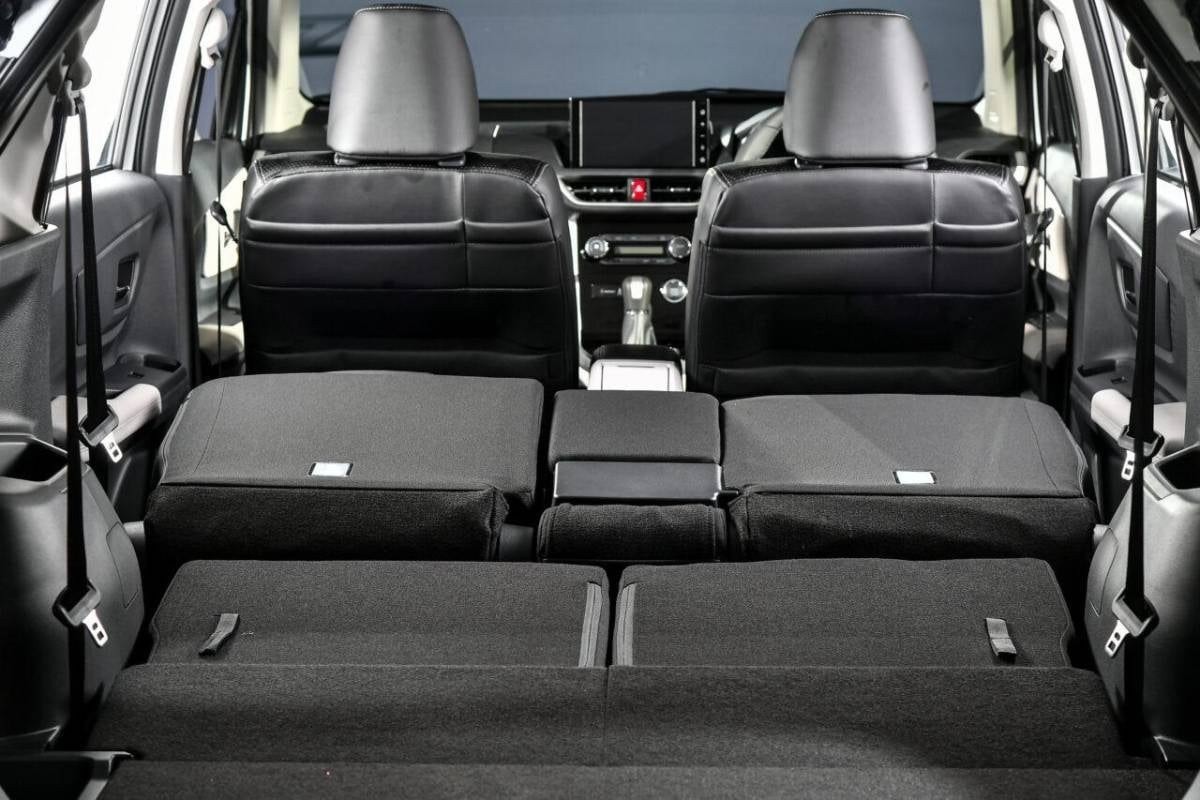 Chi tiết Toyota Veloz 2022 giá từ 560 triệu đồng tại Thái Lan