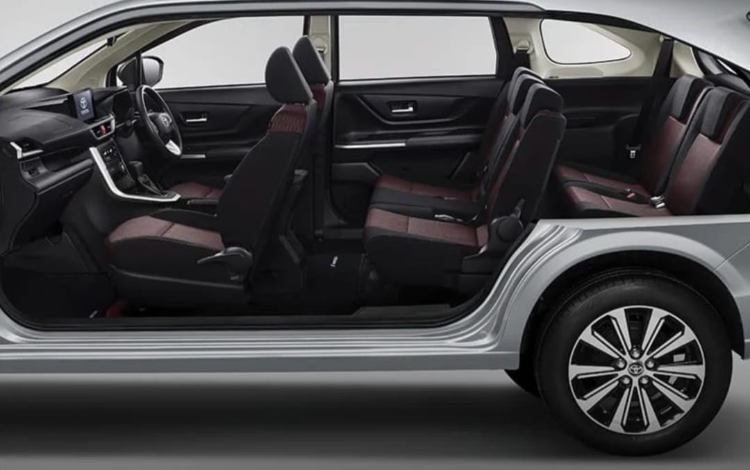 Cận cảnh nội thất Toyota Veloz Cross 2022 tại Việt Nam