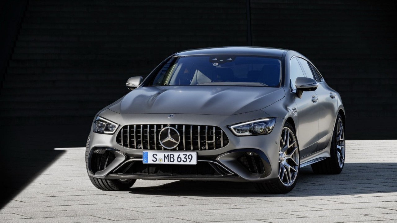 Cận cảnh Mercedes-AMG GT 63 và GT 63 S 4-Door Coupe phiên bản 2023