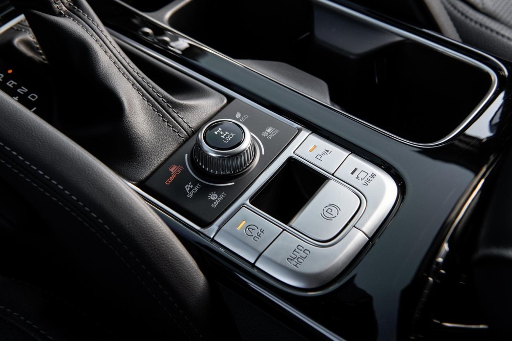 Cận cảnh chi tiết Kia Telluride 2023 vừa ra mắt tại Mỹ Cận cảnh chi tiết Kia Telluride 2023 vừa ra mắt tại Mỹ