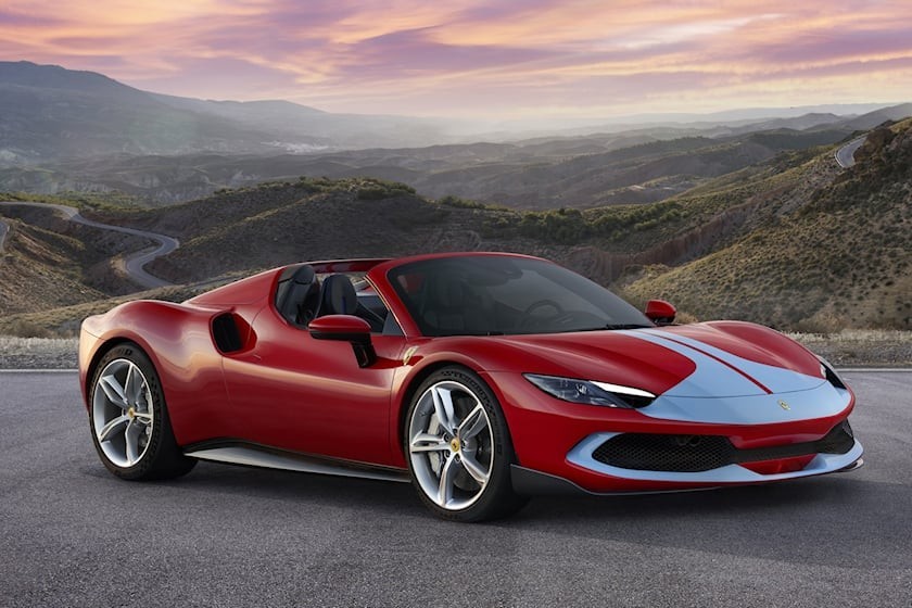 Cận cảnh siêu xe Ferrari 296 GTS công suất 819 mã lực Cận cảnh siêu xe Ferrari 296 GTS công suất 819 mã lực