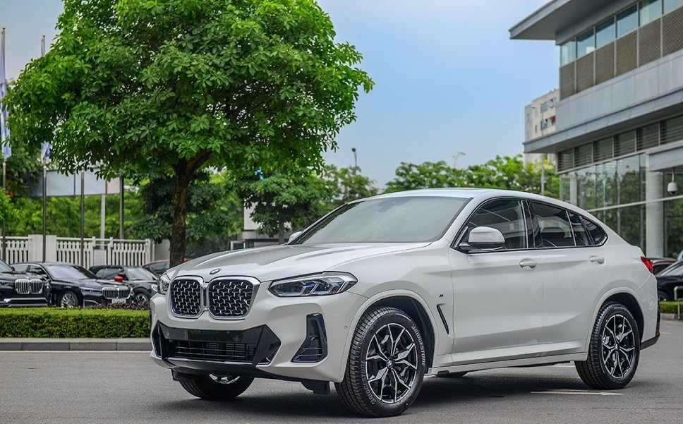 Cập nhật bảng giá xe hãng BMW mới nhất tháng 11/2022