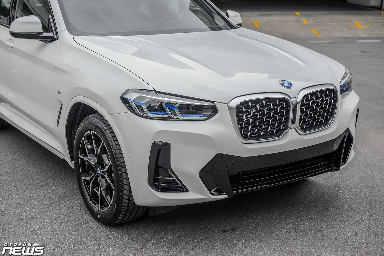 Cận cảnh chi tiết BMW X4 2022 tại Việt Nam, giá hơn 3 tỷ đồng Cận cảnh chi tiết BMW X4 2022 tại Việt Nam, giá hơn 3 tỷ đồng