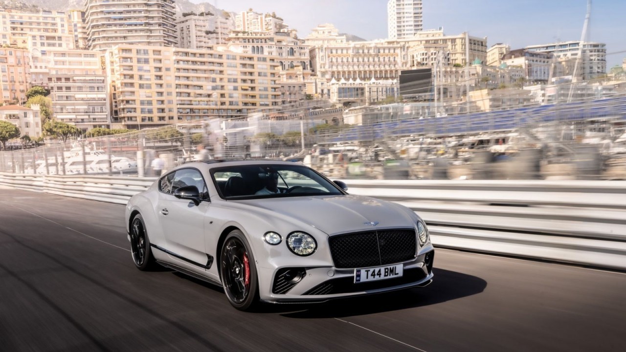 Cập nhật bảng giá xe hãng Bentley mới nhất tháng 2/2023
