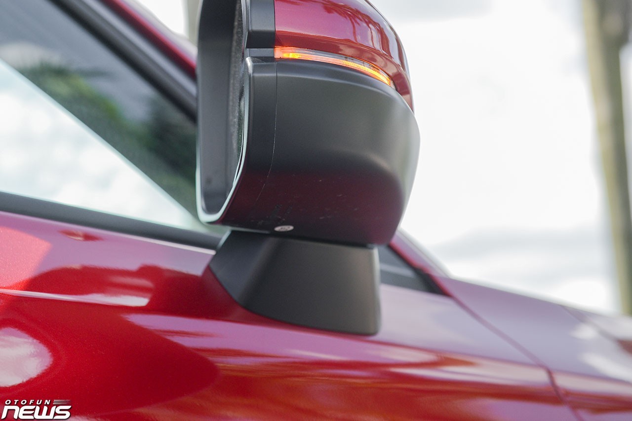 Cận cảnh chi tiết Honda HR-V L, giá 826 triệu đồng Cận cảnh chi tiết Honda HR-V L, giá 826 triệu đồng