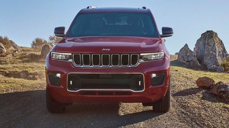 Jeep Grand Cherokee L 2022 sắp ra mắt tại Việt Nam, giá 6,18 tỷ đồng Jeep Grand Cherokee L 2022 sắp ra mắt tại Việt Nam, giá 6,18 tỷ đồng