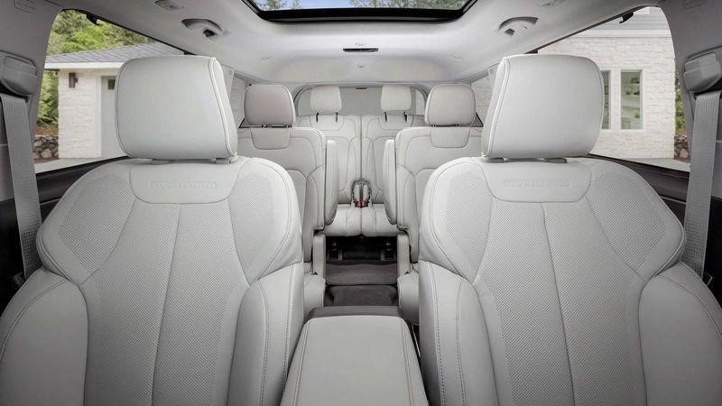 Jeep Grand Cherokee L 2022 sắp ra mắt tại Việt Nam, giá 6,18 tỷ đồng Jeep Grand Cherokee L 2022 sắp ra mắt tại Việt Nam, giá 6,18 tỷ đồng