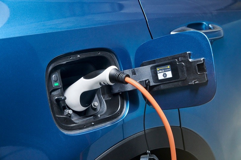 Kia Sorento Hybrid 2022 tiết kiệm xăng sẽ ra mắt tại Việt Nam vào quý III/2022