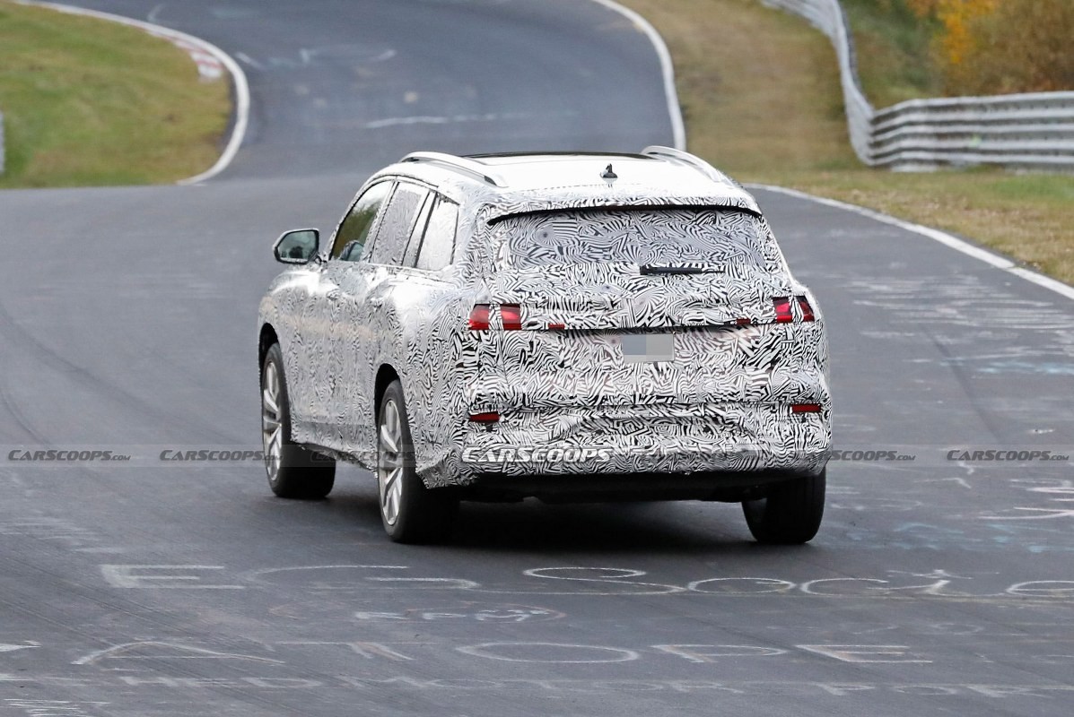 Audi Q9 lần đầu lộ diện