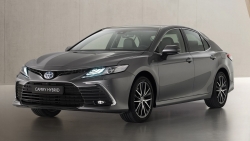 Ngày 3/11, Toyota Camry 2022 phiên bản nâng cấp ra mắt tại Thái Lan
