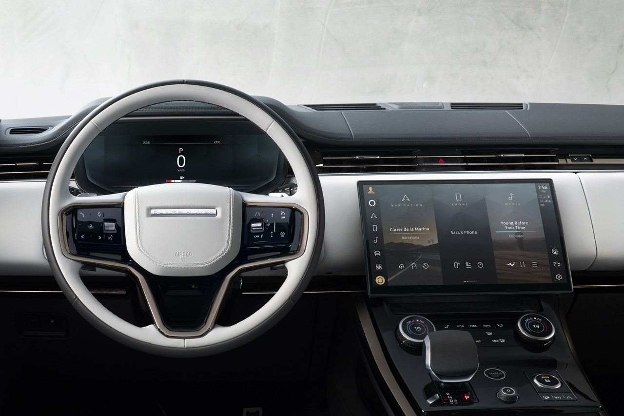 Cận cảnh Range Rover Sport - mẫu SUV thể thao hạng sang