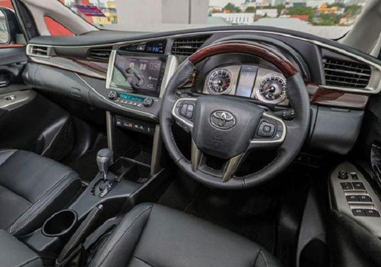 Toyota Innova 2023 sắp ra mắt tại Indonesia, giá từ 632 triệu đồng