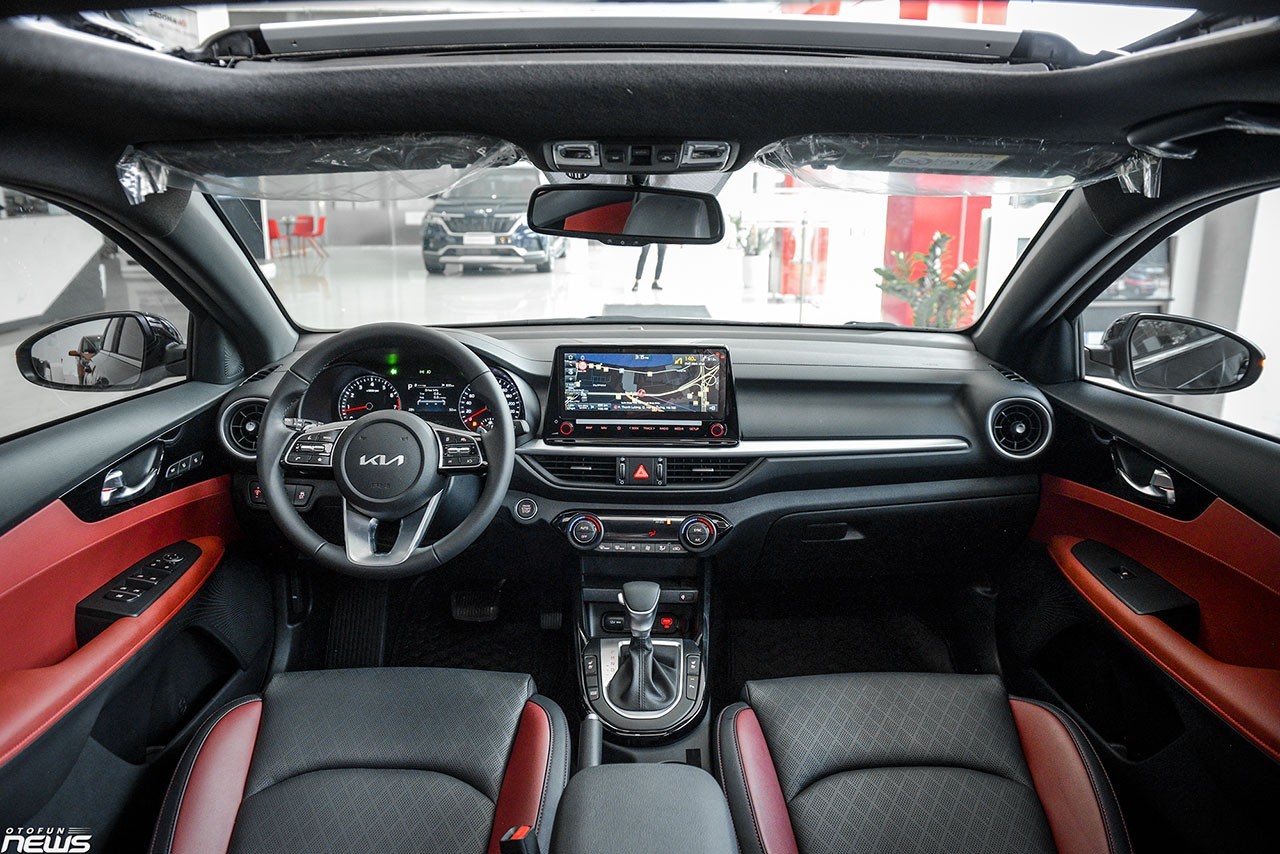 Cận cảnh chi tiết Kia K3 Premium phiên bản cao cấp nhất