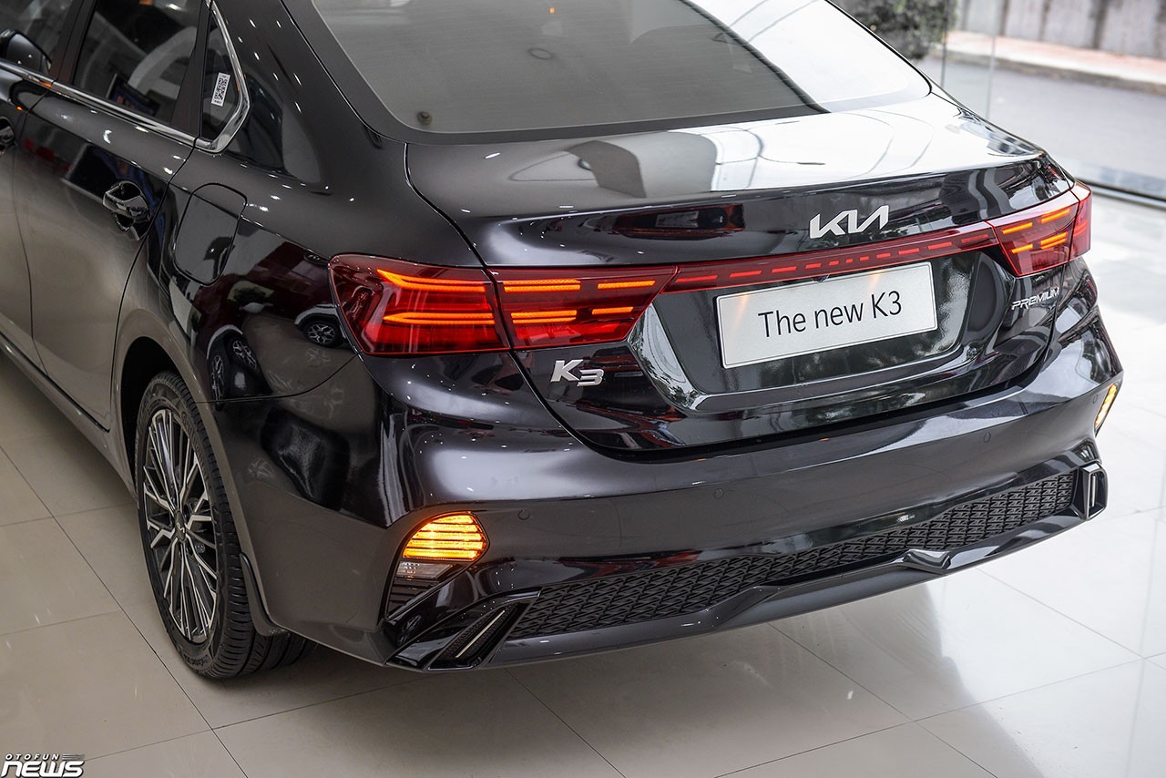 Cận cảnh chi tiết Kia K3 Premium phiên bản cao cấp nhất