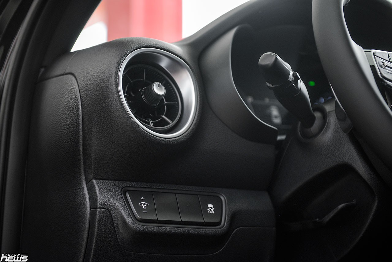 Cận cảnh chi tiết Kia K3 Premium phiên bản cao cấp nhất