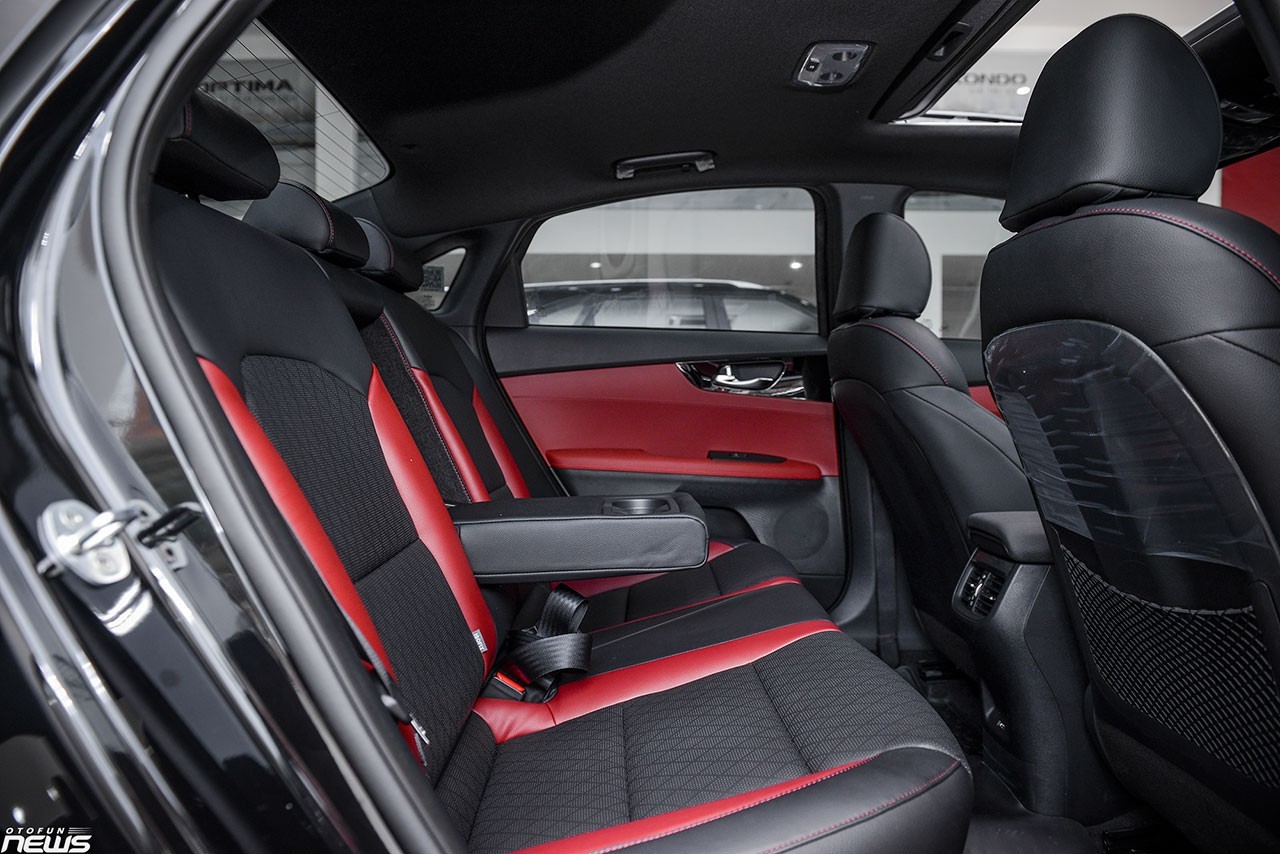 Cận cảnh chi tiết Kia K3 Premium phiên bản cao cấp nhất