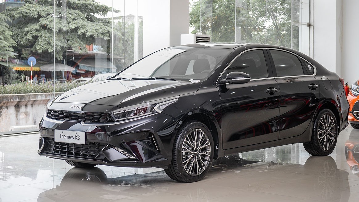 Cận cảnh chi tiết Kia K3 Premium phiên bản cao cấp nhất