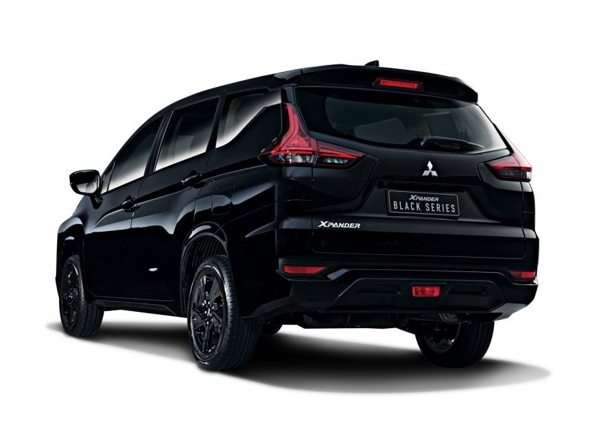 Mitsubishi Xpander cực ngầu với phiên bản Black Series Mitsubishi Xpander cực ngầu với phiên bản Black Series