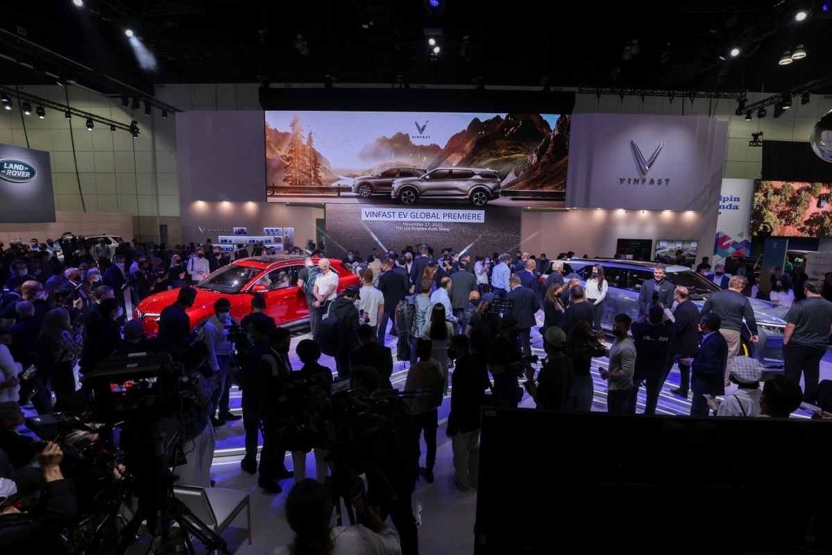 Toàn cảnh buổi lễ ra mắt VinFast VF e35 và VF e36 tại Mỹ