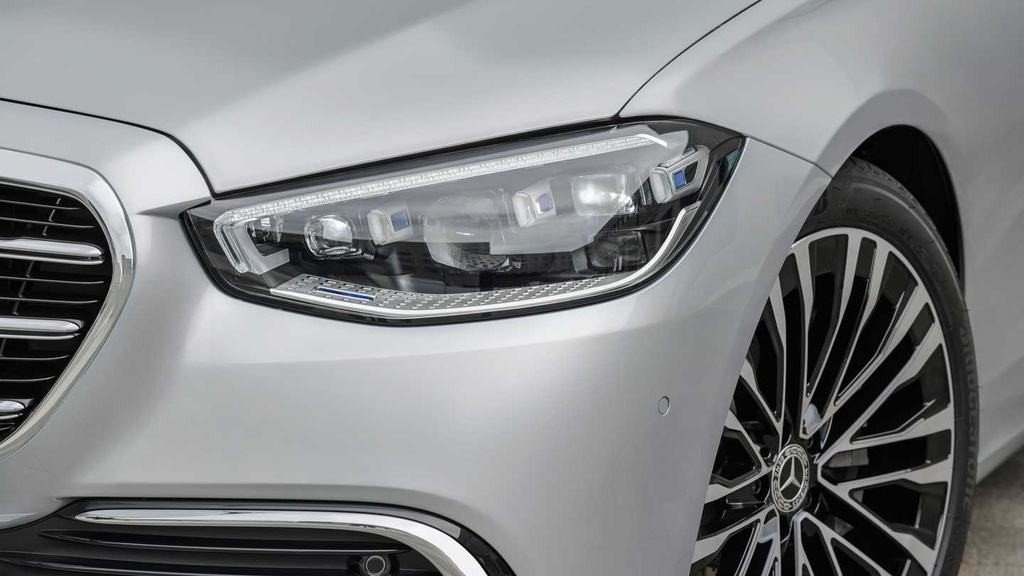 Cận cảnh Mercedes-Benz S-CLass 2022 vừa ra mắt, giá từ 5,2 tỷ đồng Cận cảnh Mercedes-Benz S-CLass 2022 vừa ra mắt, giá từ 5,2 tỷ đồng