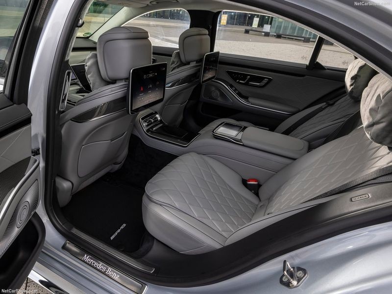 Cận cảnh Mercedes-Benz S-CLass 2022 vừa ra mắt, giá từ 5,2 tỷ đồng Cận cảnh Mercedes-Benz S-CLass 2022 vừa ra mắt, giá từ 5,2 tỷ đồng